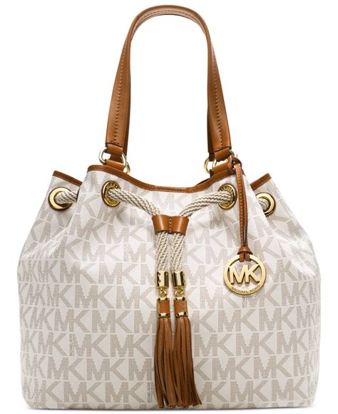 michael kors coin purse macys|Michael Kors tote bag outlet.